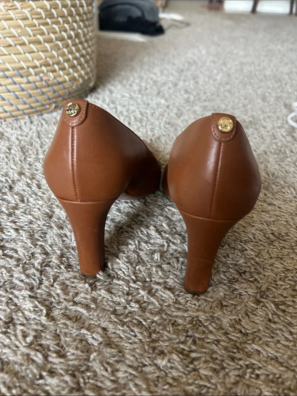 Michael Kors Pumps - Picture 2 of 7